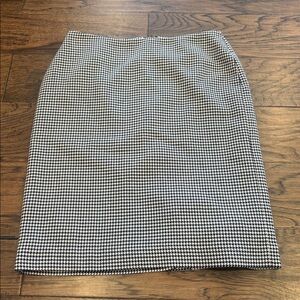 Talbots Houndstooth Print Skirt